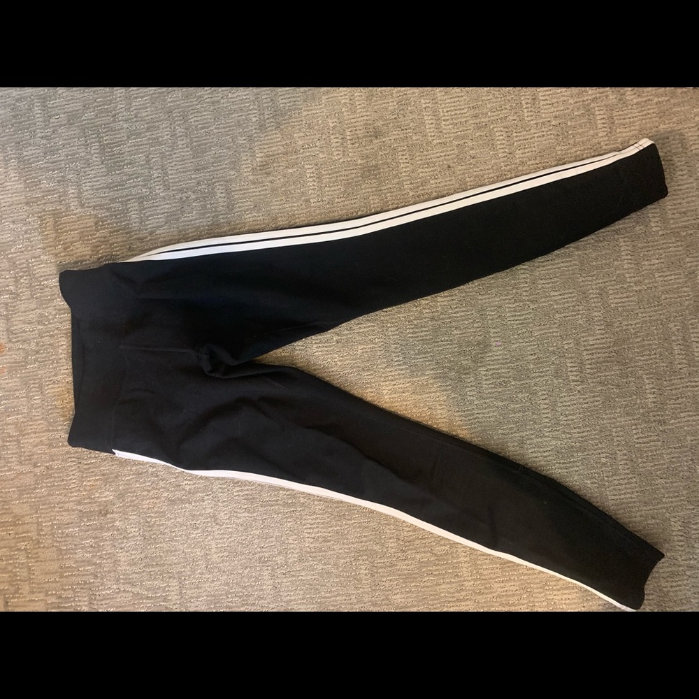 brandy melville black white stripe leggings